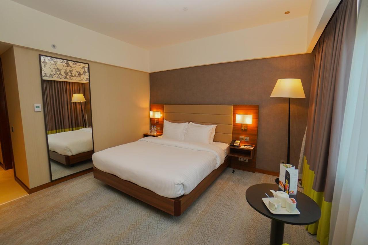 The Grand Lux Hotel 5*