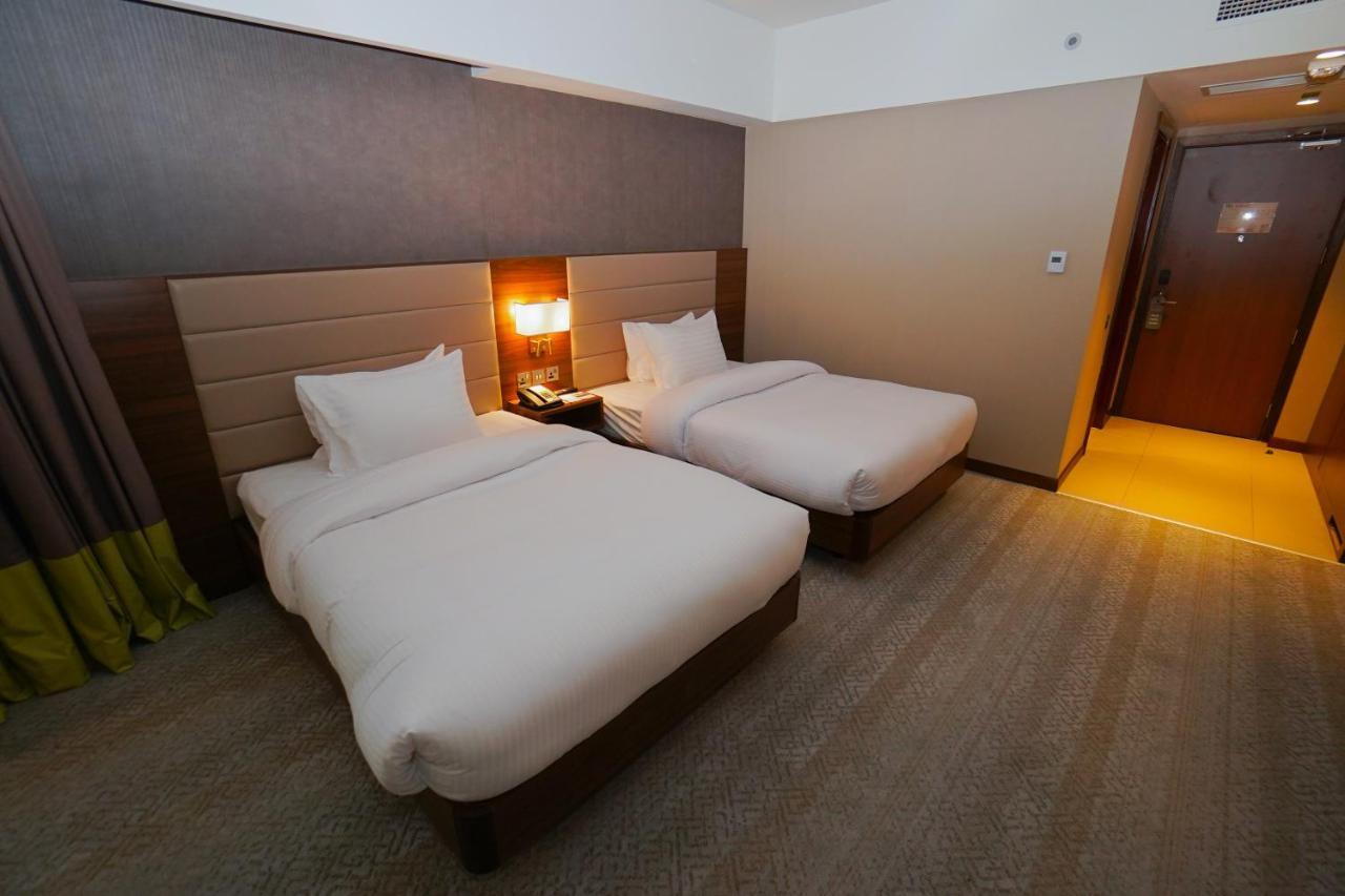 The Grand Lux Hotel