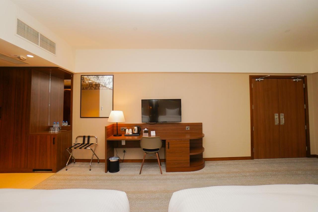 The Grand Lux 5*